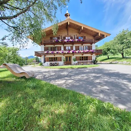 Winklern Wildschuetz 农家乐 *